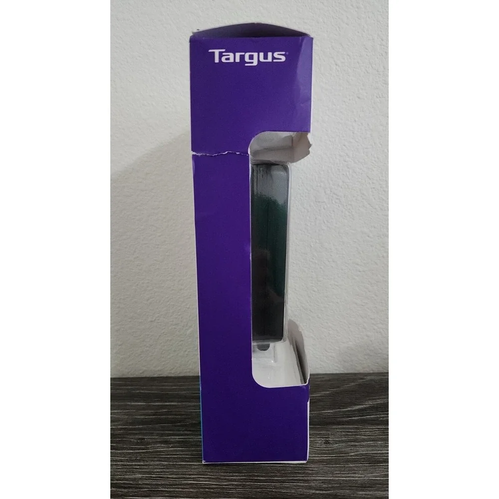 Targus Universal 90W Laptop Charger - Black (APA90US) - New, Open Damaged Box